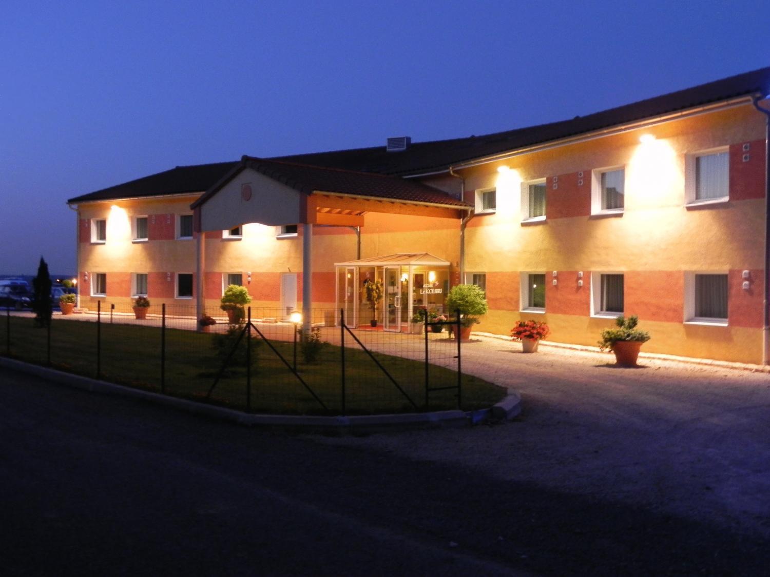 Hotel Le Kolibri Tournus Eksteriør billede