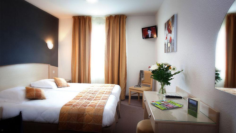 Hotel Le Kolibri Tournus Eksteriør billede
